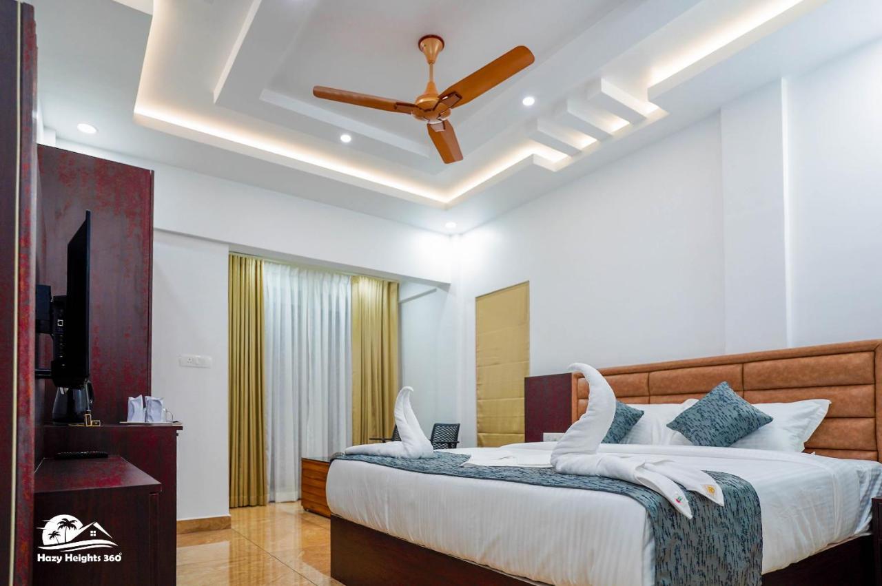 Hazy Heights 360 Otel Munnar Dış mekan fotoğraf
